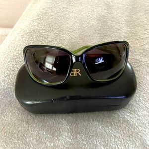 Women’s Banana Republic sunglasses